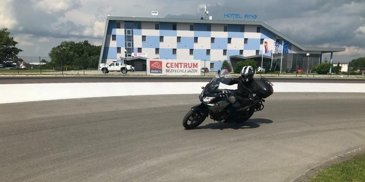 34687292 1856097721096603 4705177054050516992 n