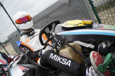 24 SLO RACE16483