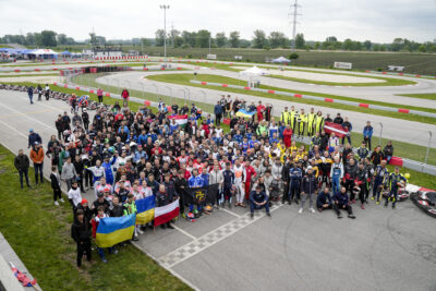 24 SLO RACE16874